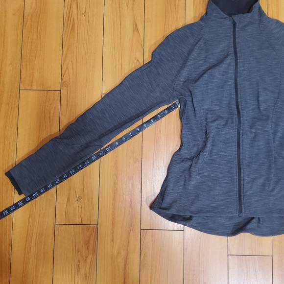 LULULEMON Size 8 Gait Keeper Jacket Gray Heathered Black Reflective - Picture 7 of 12